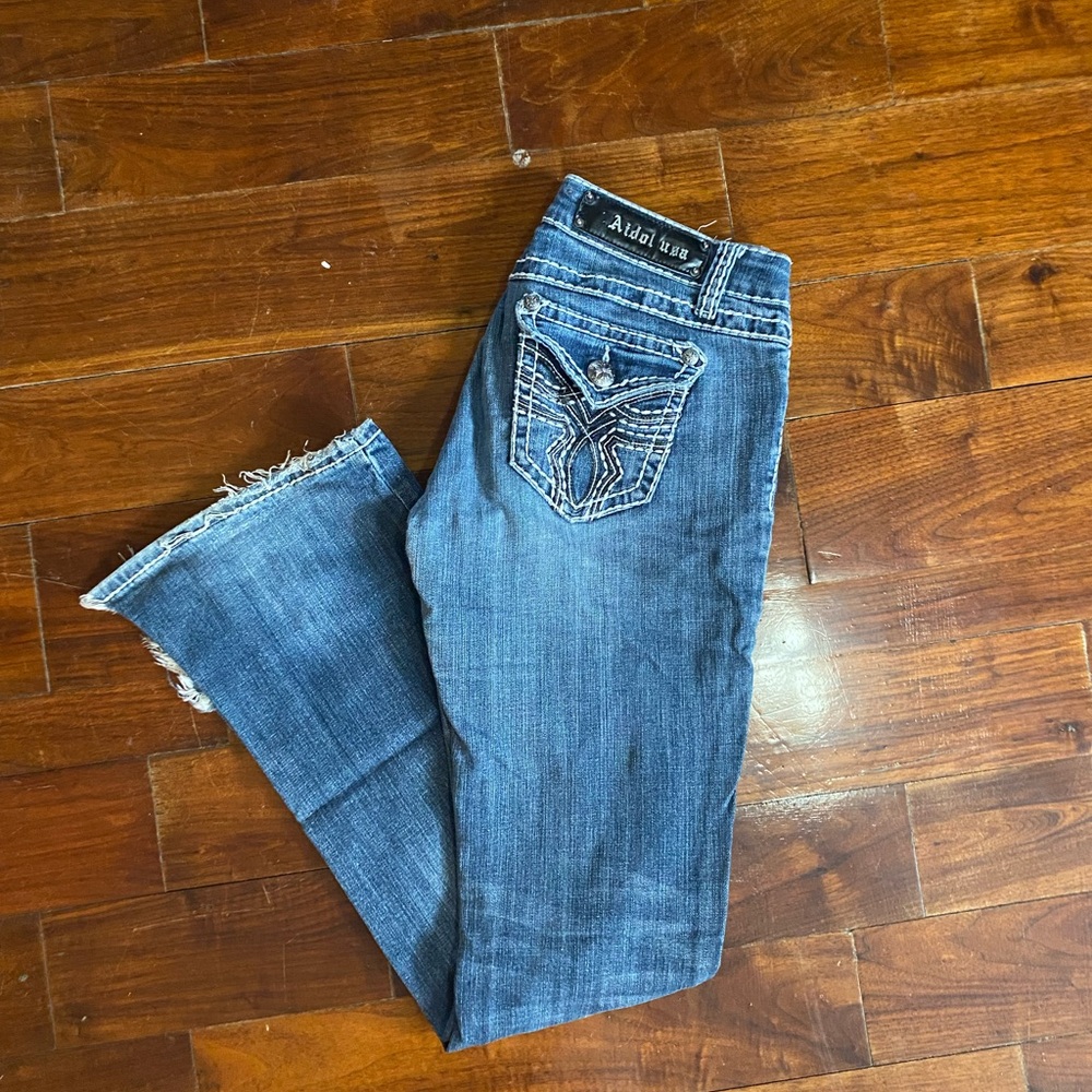 Women's blue Jeans distressed vintage